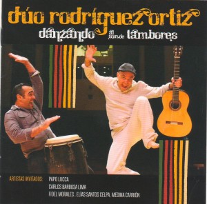 DUO RODRIGUEZ ORTIZ - Danzando al son de tambores